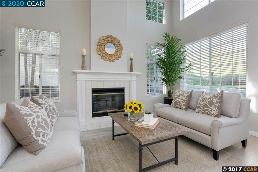 1344 Fountain Springs Cir