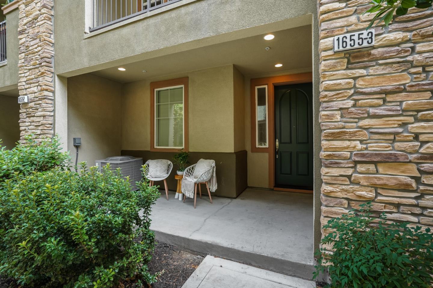 1655 Latitude Dr, #3
