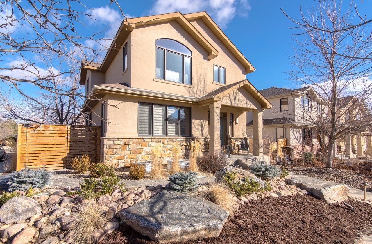 971 Poplar Ave