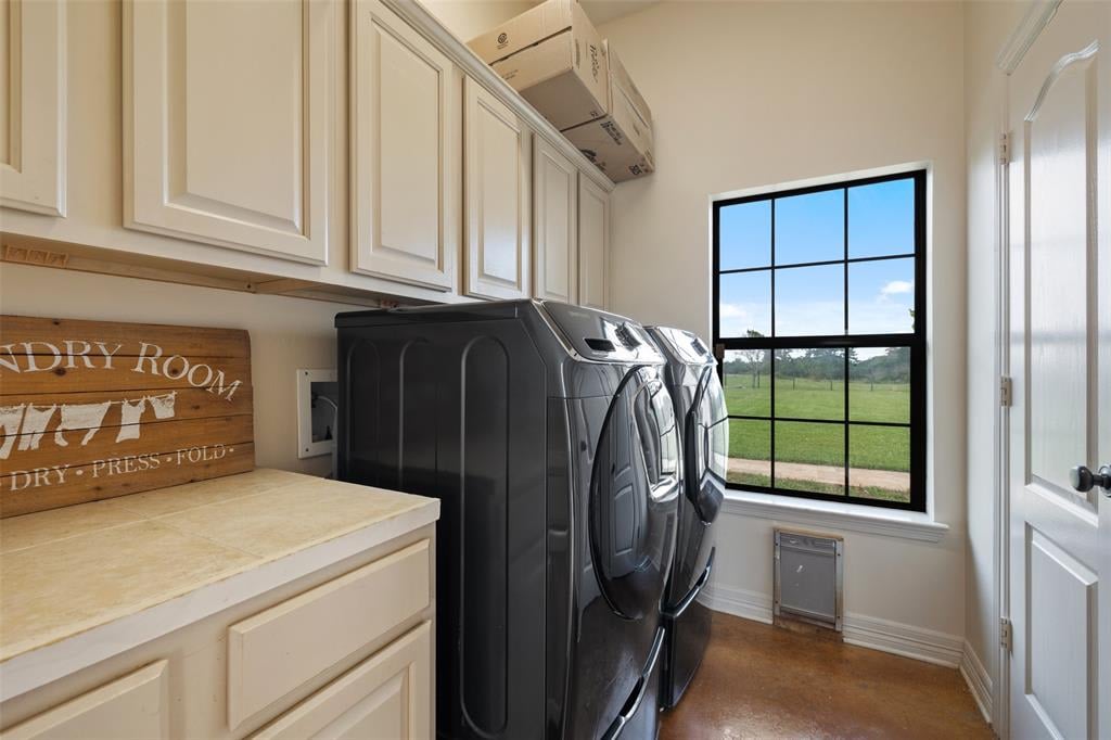 5538 FM 529 Bellville, Tx 77418