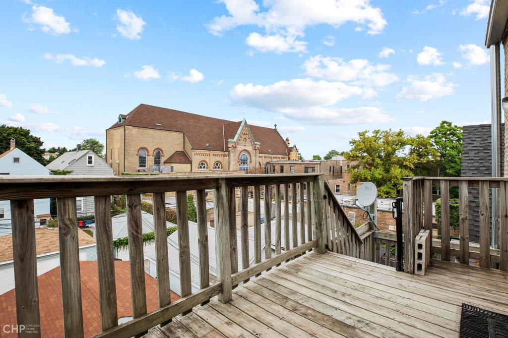 2524 N. Campbell #3