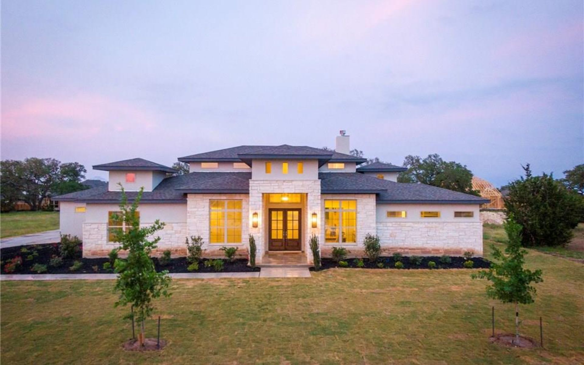 299 Dally Ct