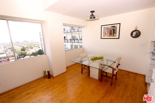 1155 North La Cienega Boulevard, Unit 808