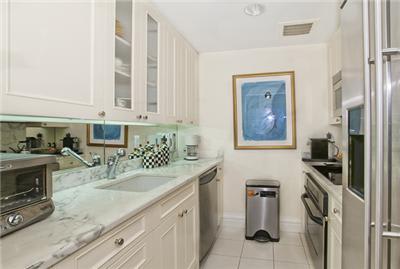 502 Park Ave, #12C