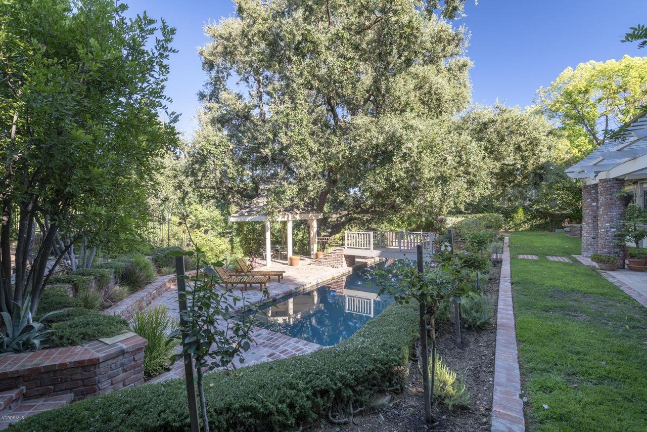 29215 Laro Dr