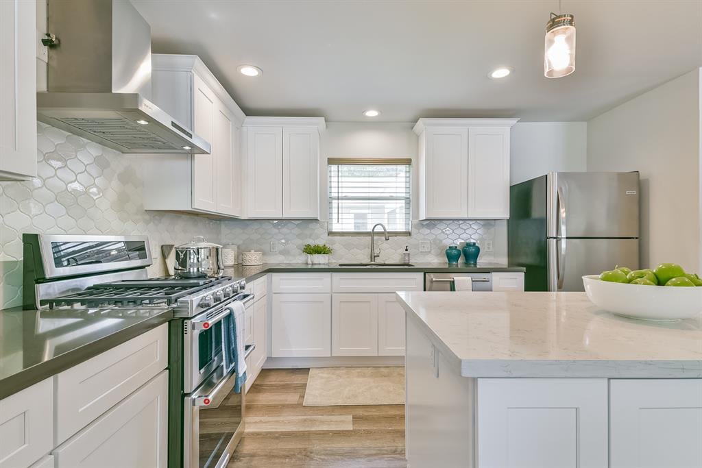 3713 Lazy Spring Drive