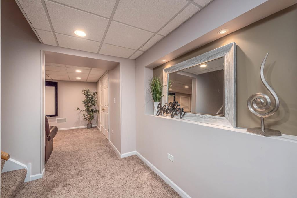 611 Woodbridge Dr 