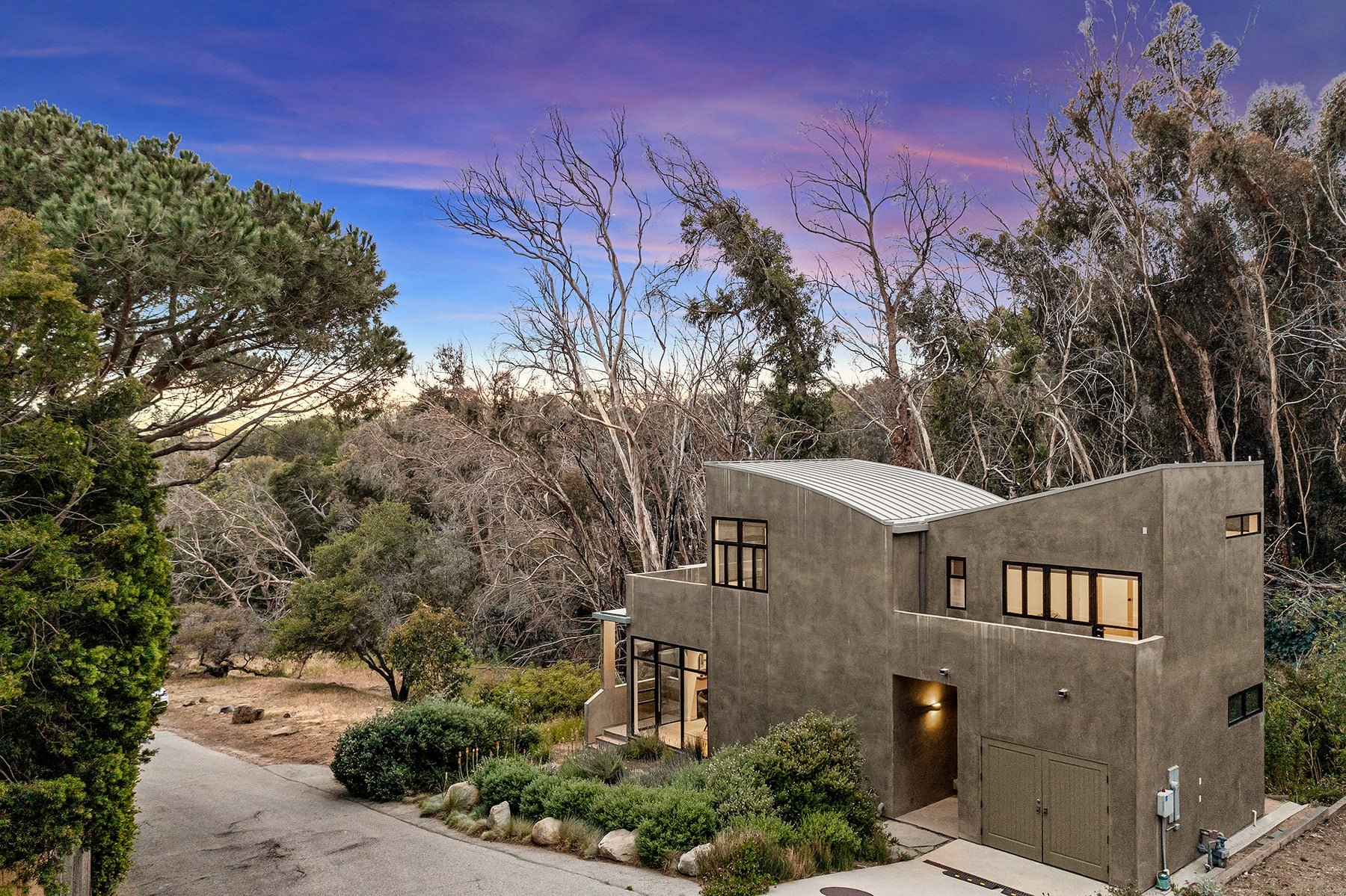 31894 Sea Level Dr, Malibu