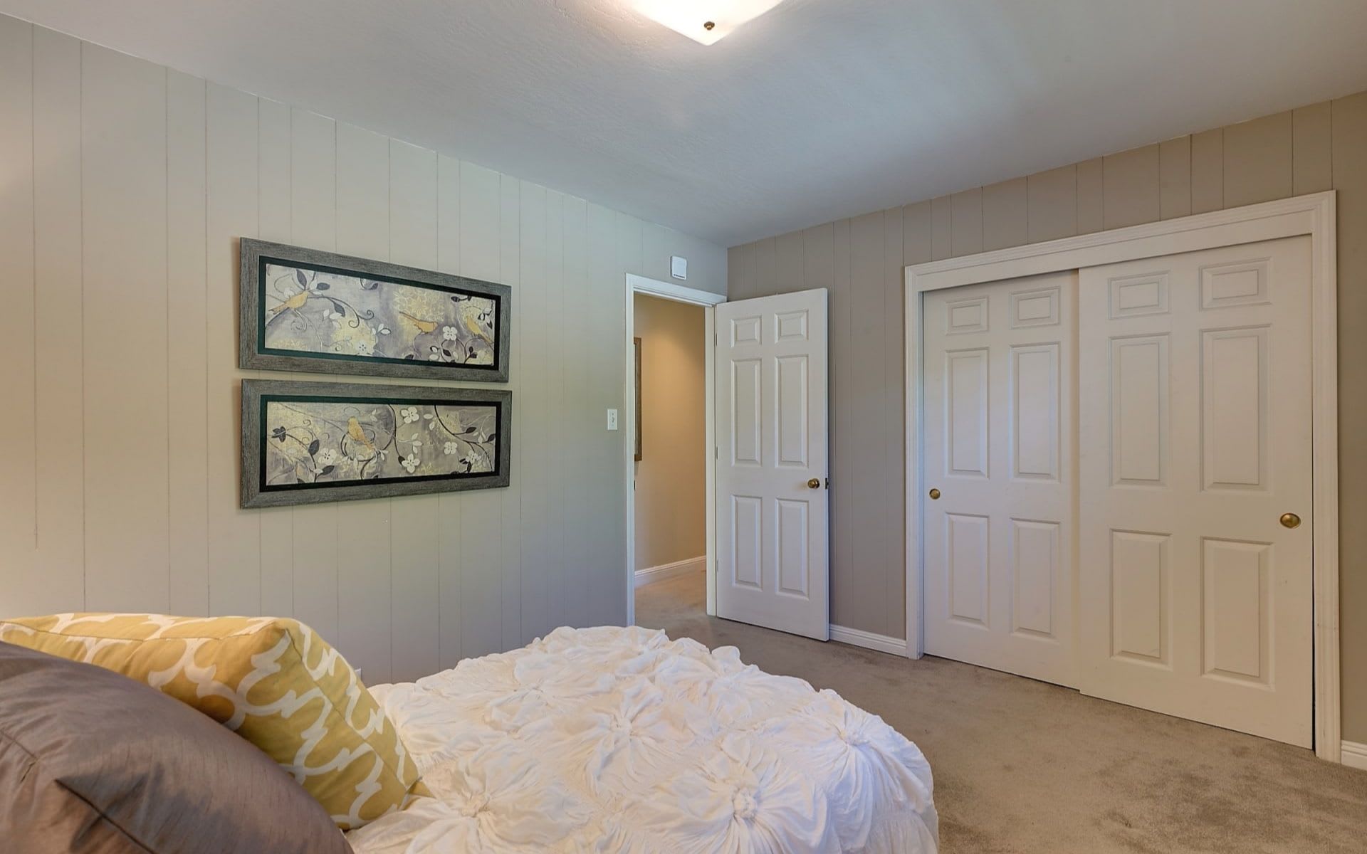 1280 Mt. View Blvd