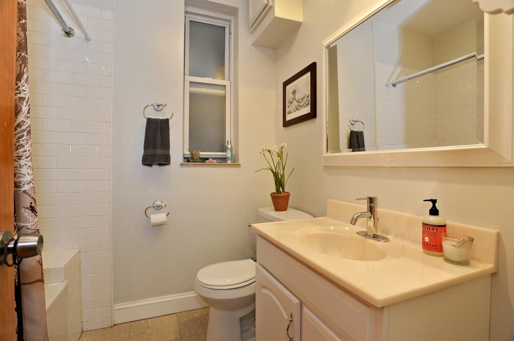 1820 N. Paulina #1