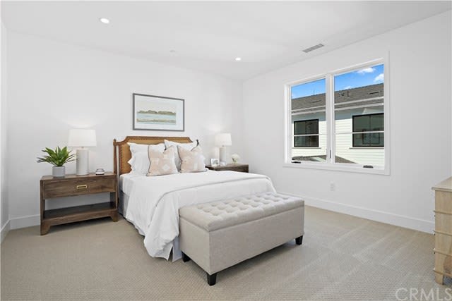 417 Holmwood, Newport Beach
