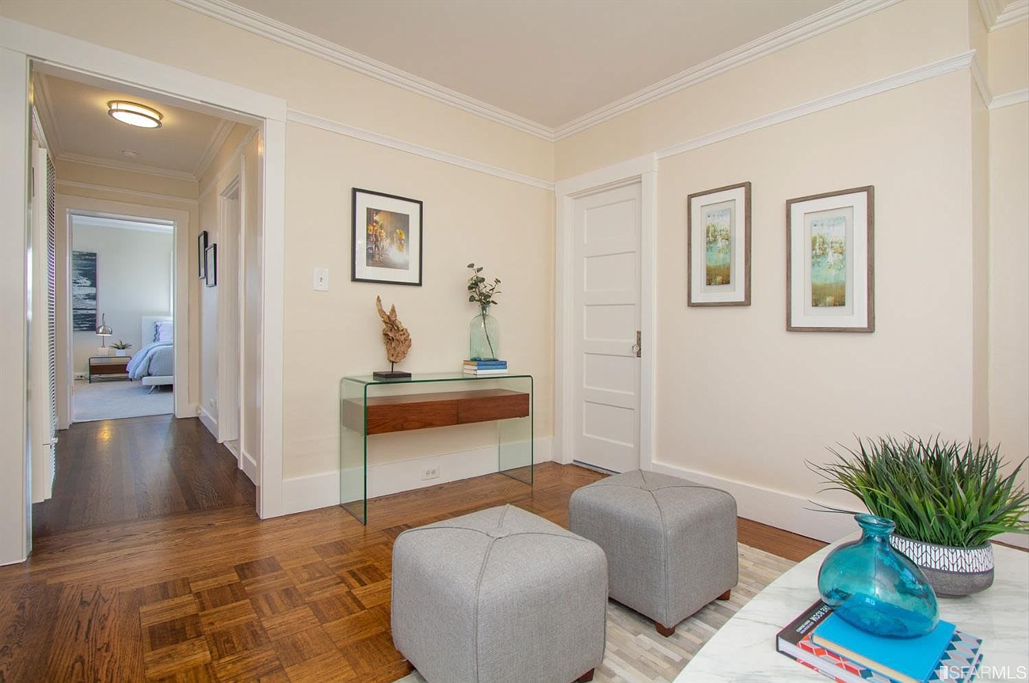 54 Rosemont Pl