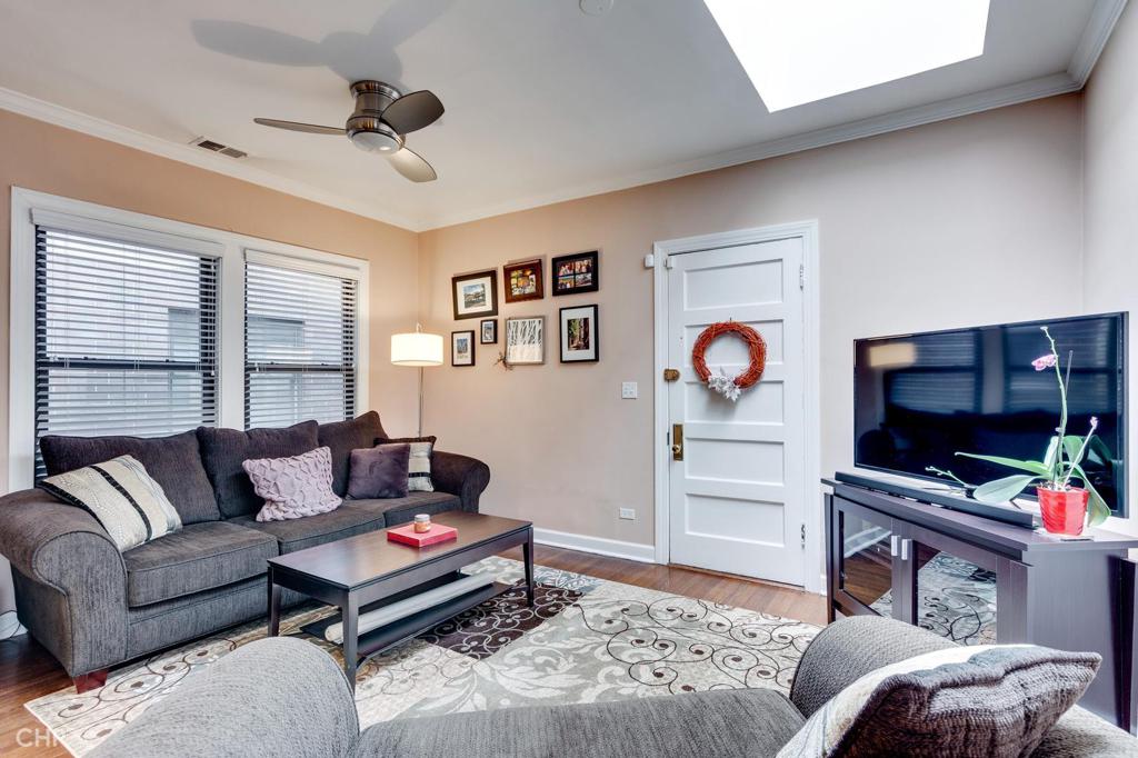 850 W. Buckingham #2N