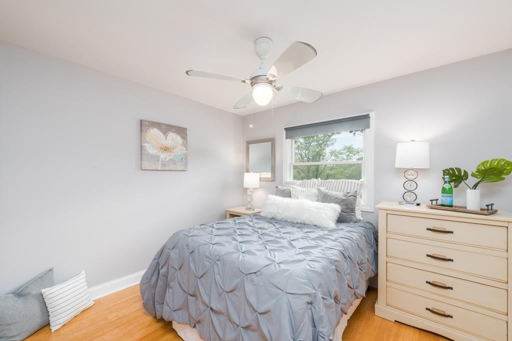 210 Queens Cove