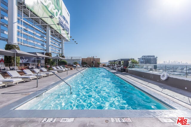 6250 Hollywood Boulevard, Unit 4F