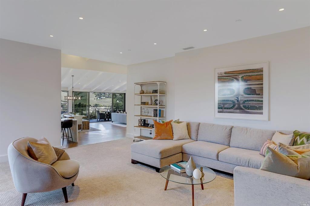 Stunning Contemporary Renovation