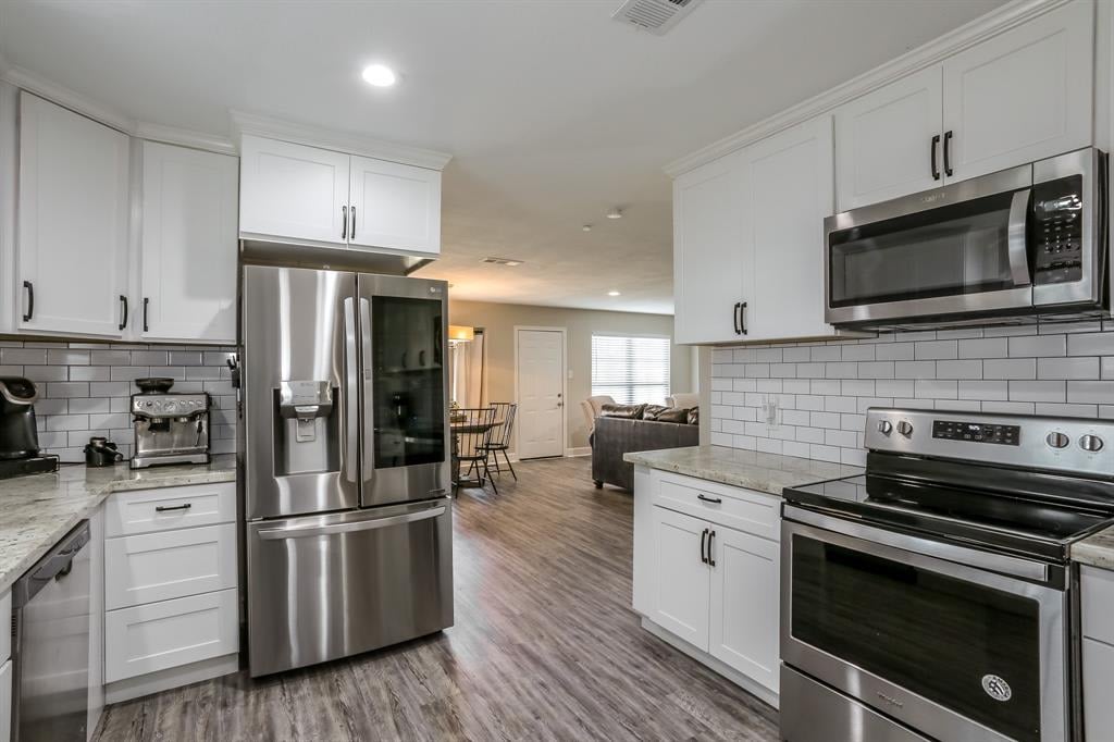 215 Acorn Tree Court