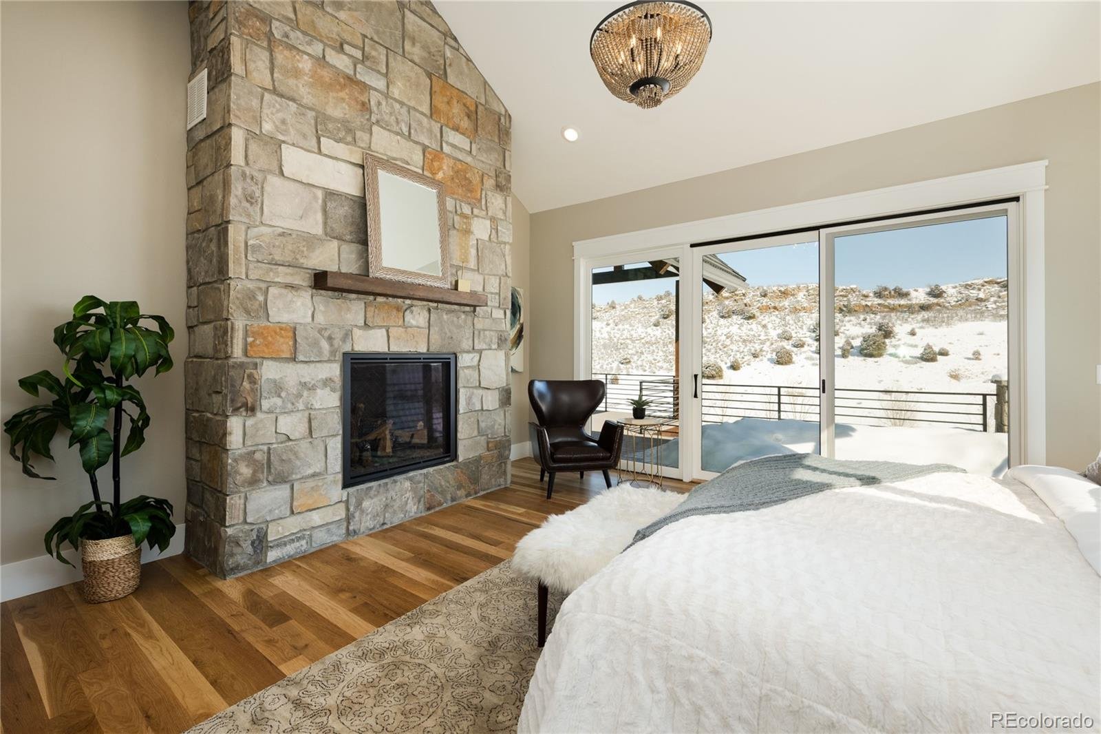 7932 Raphael Lane