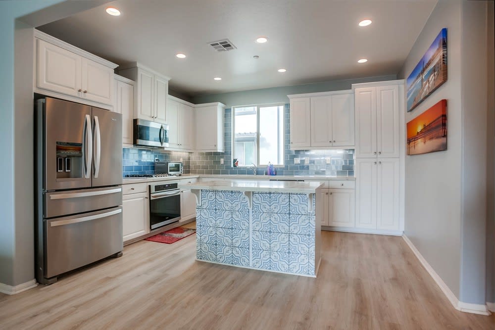 2229 Solara Ln 