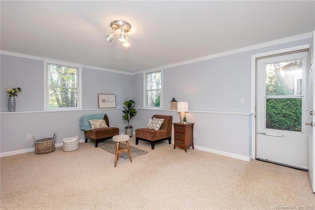 26 Davenport Dr