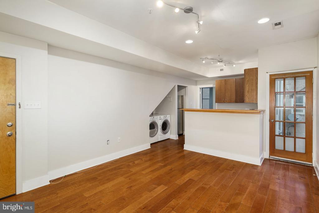 1641 Christian St, #2 