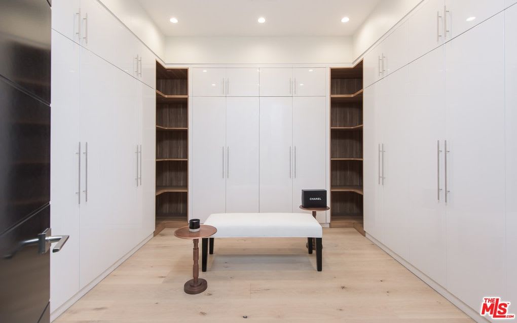 Pristine Retreat