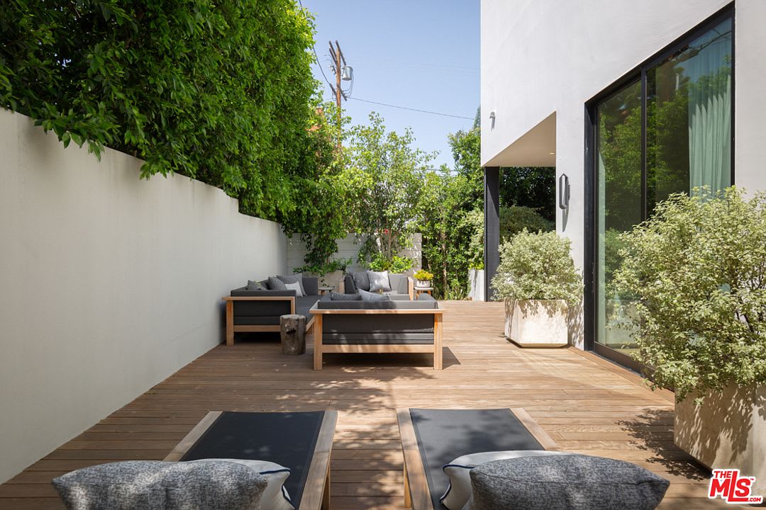 Oasis Grove