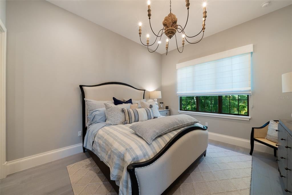 100 Beach Ave, Anna Maria