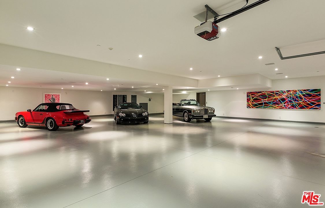 Infinity Palazzo