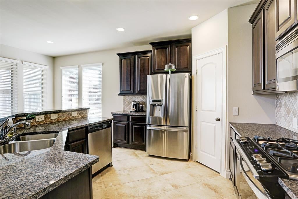 530 Hammersmith Lane