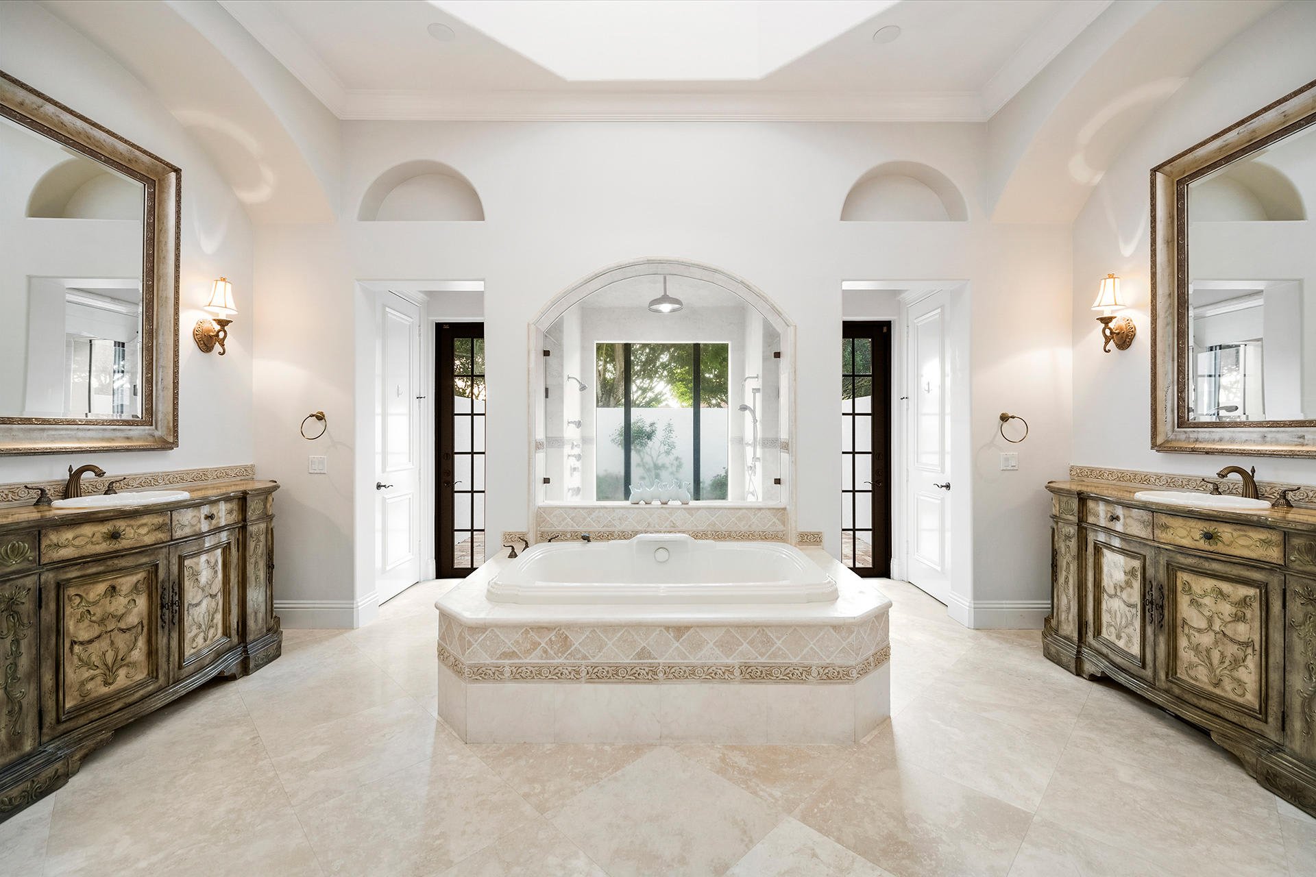 8060 Twin Lake Drive