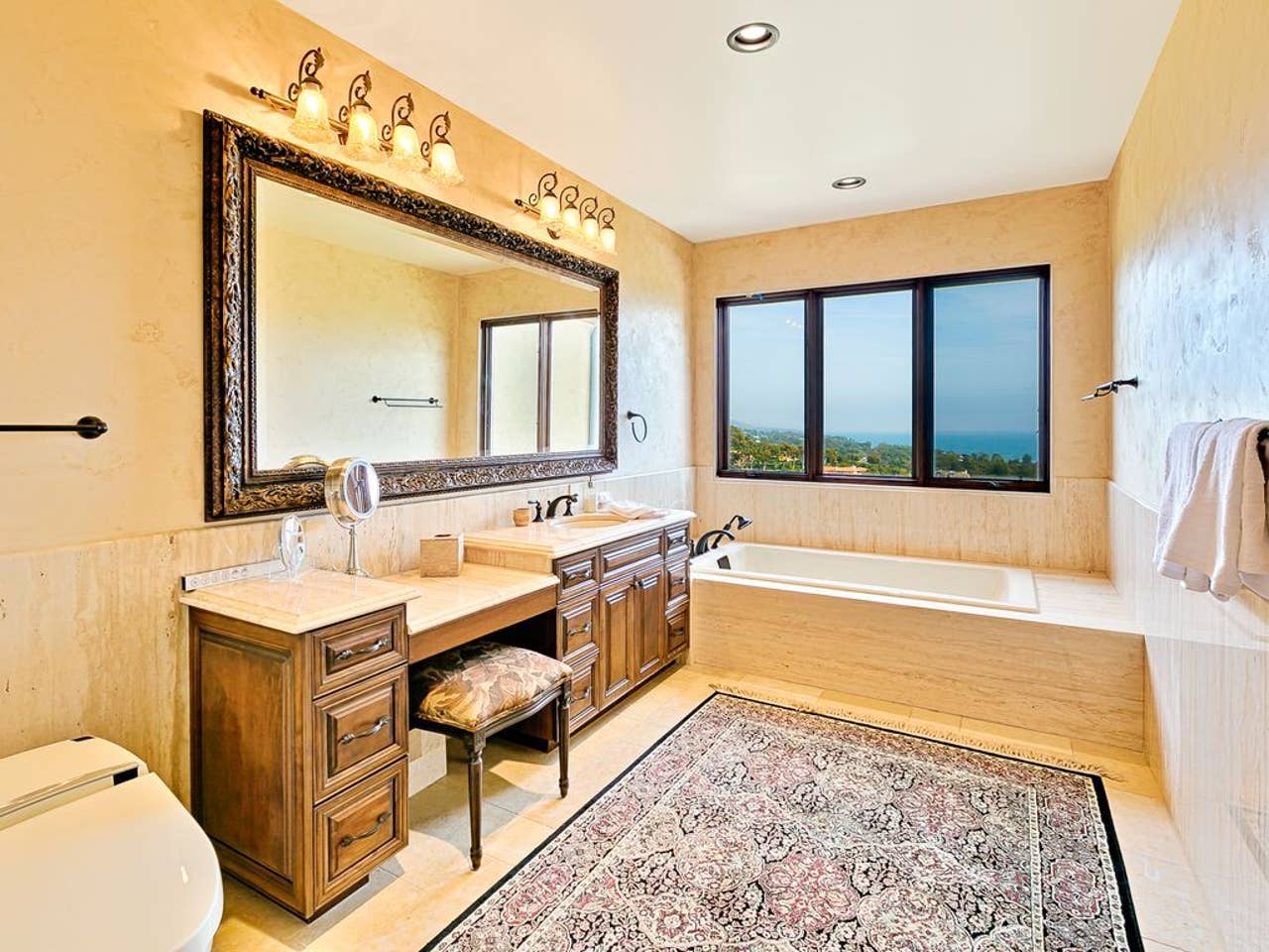 Cascade Villa