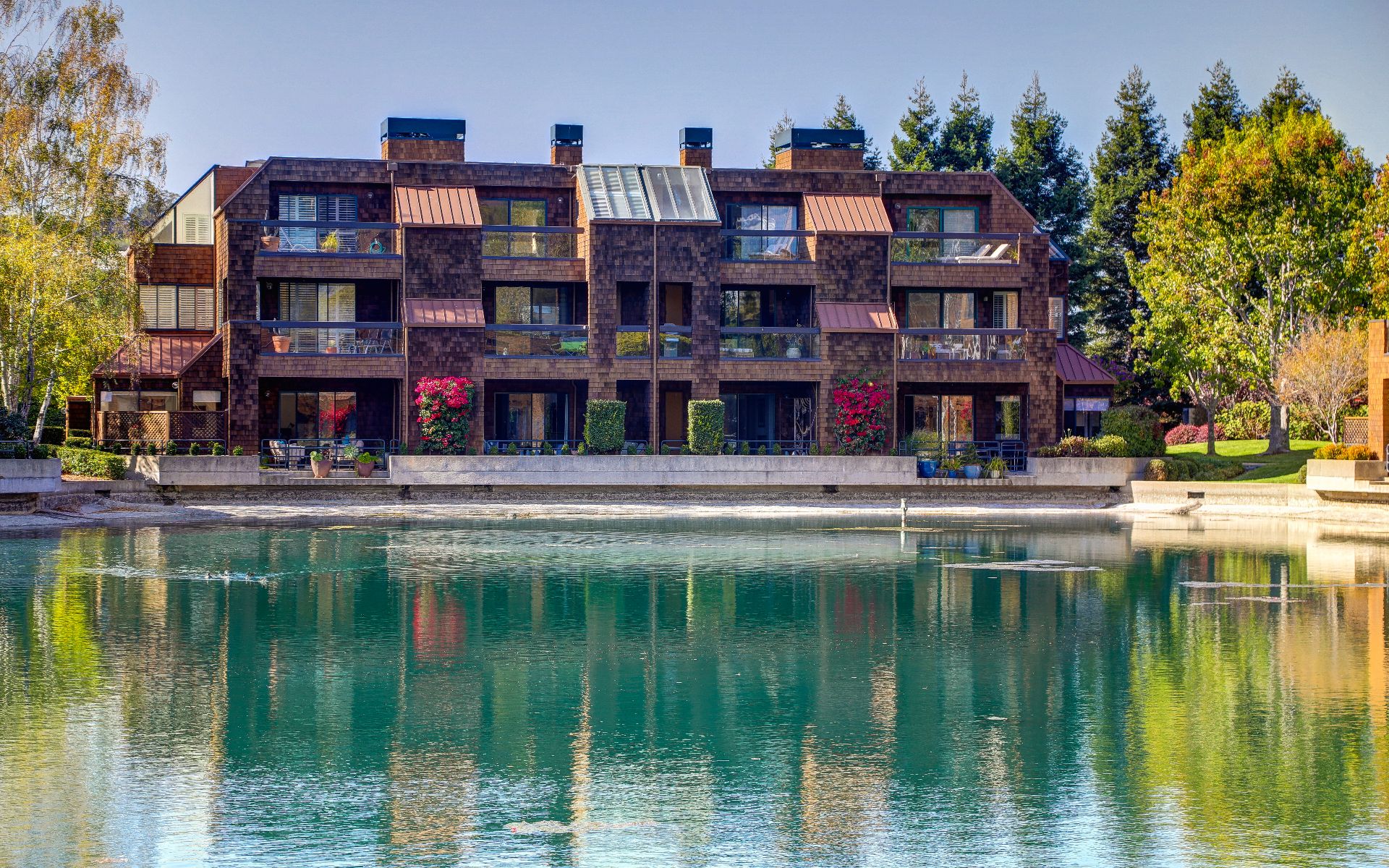 17 Lagoon Vista