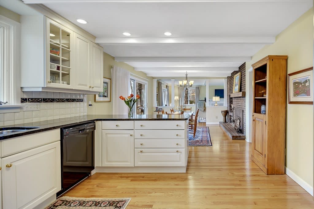1347 Sudbury Road