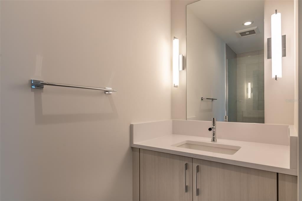 4750 Ocean Blvd, #202