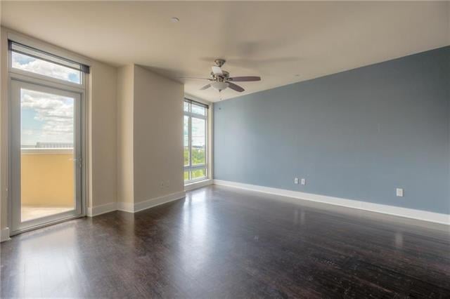 603 Davis St, #611