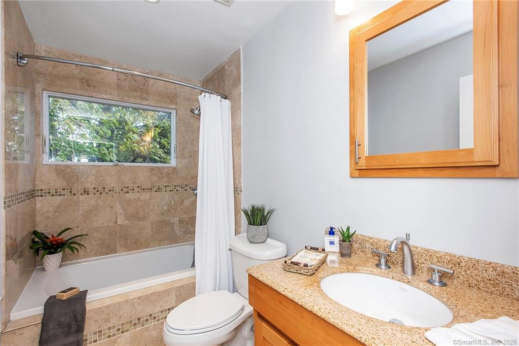 26 Davenport Dr