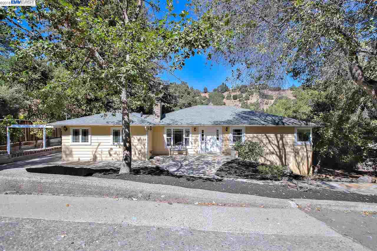 47 Lost Valley Dr
