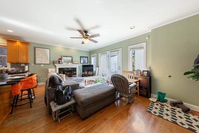 826 W Windsor Ave, #2E