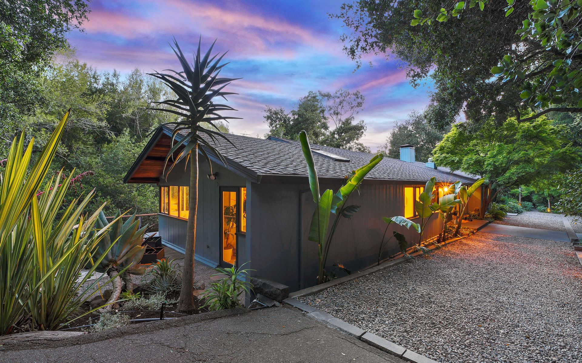 2385 Scout Rd