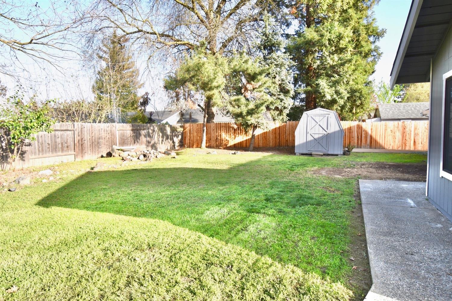 7429 Durfee Way