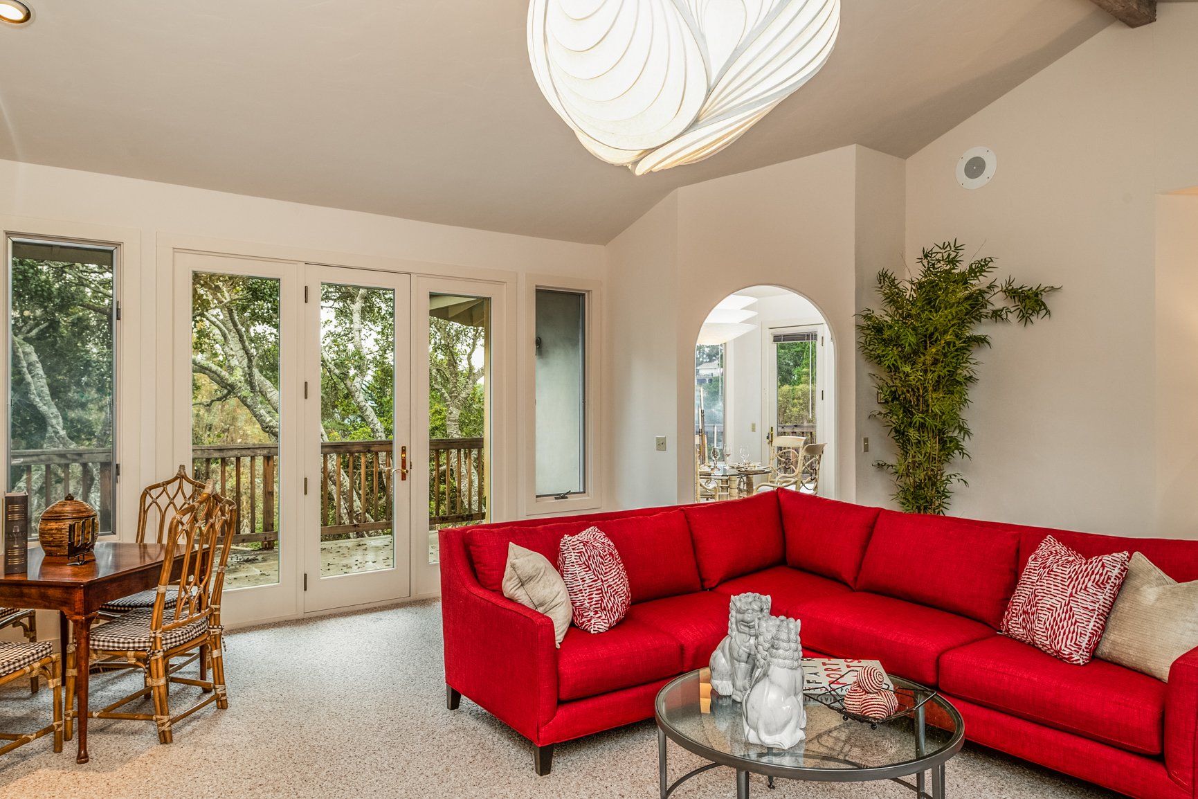 25460 Loma Robles