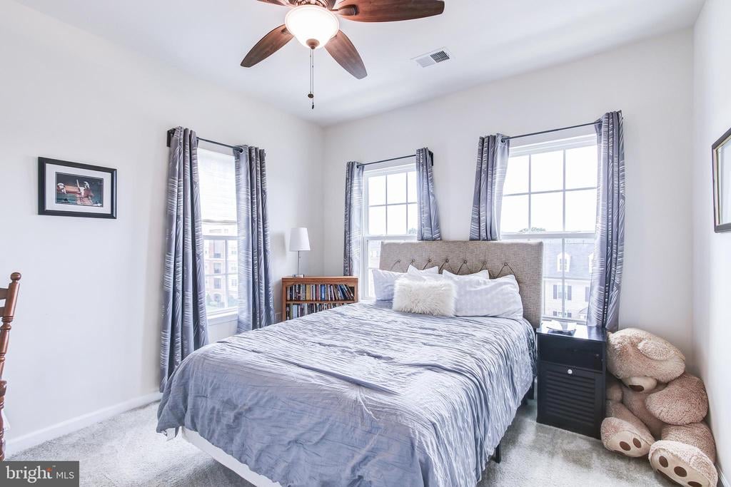 8127 Greenbelt Station Pkwy, #303M