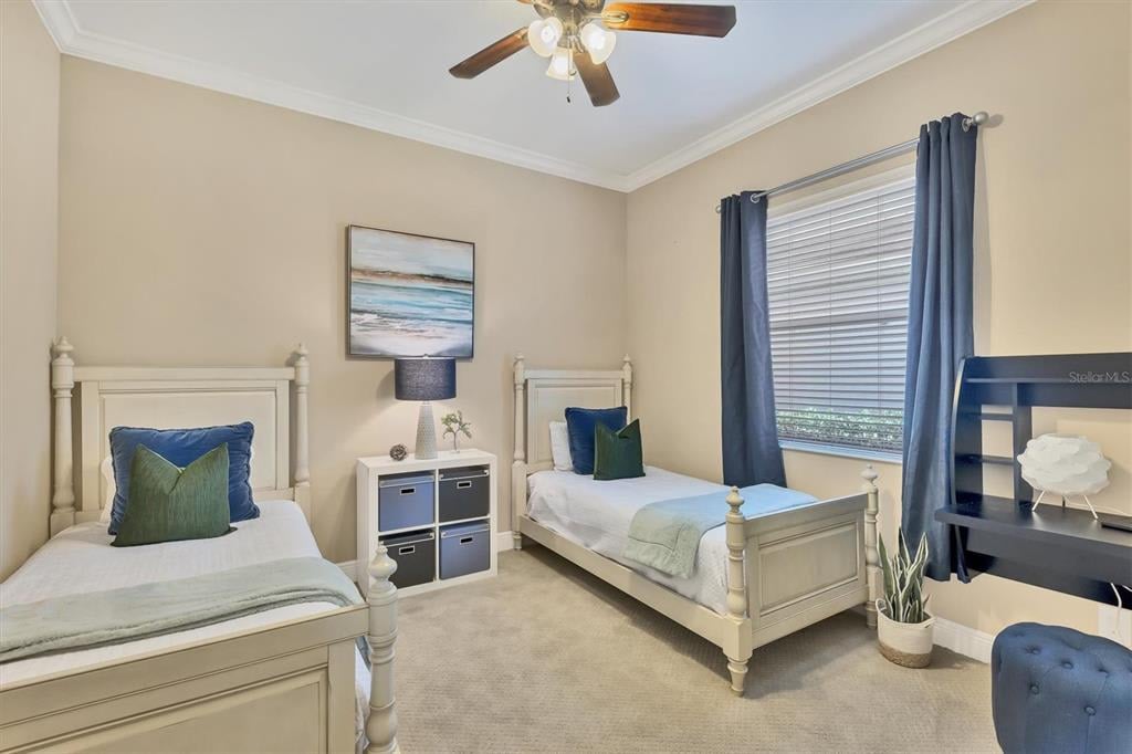 5211 Lake Overlook Ave, Bradenton, FL 34208