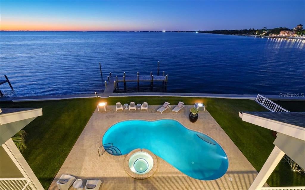 321 Ringling Point Dr.
