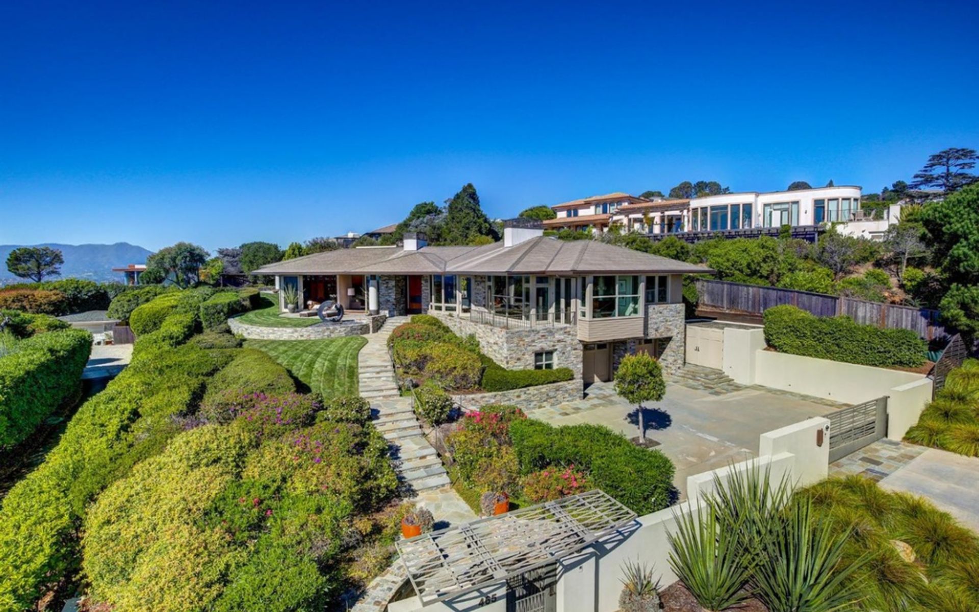 465 Ridge Road