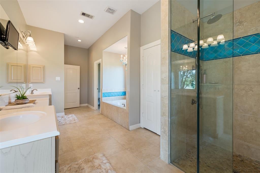 5538 FM 529 Bellville, Tx 77418