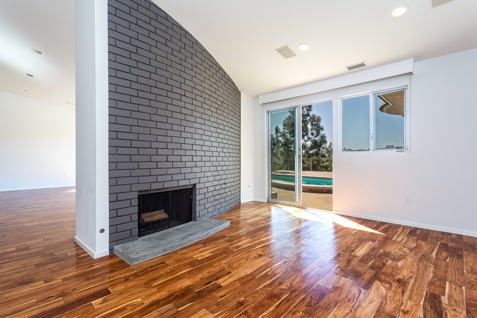 8040 Okean Ter, Briar Summit