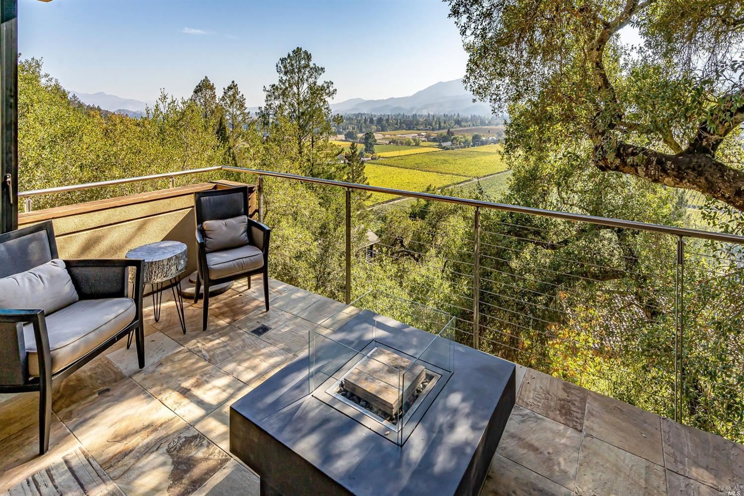 St. Helena Modern Contemporary