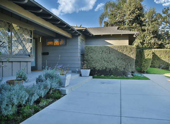 2915 Cavendish Drive